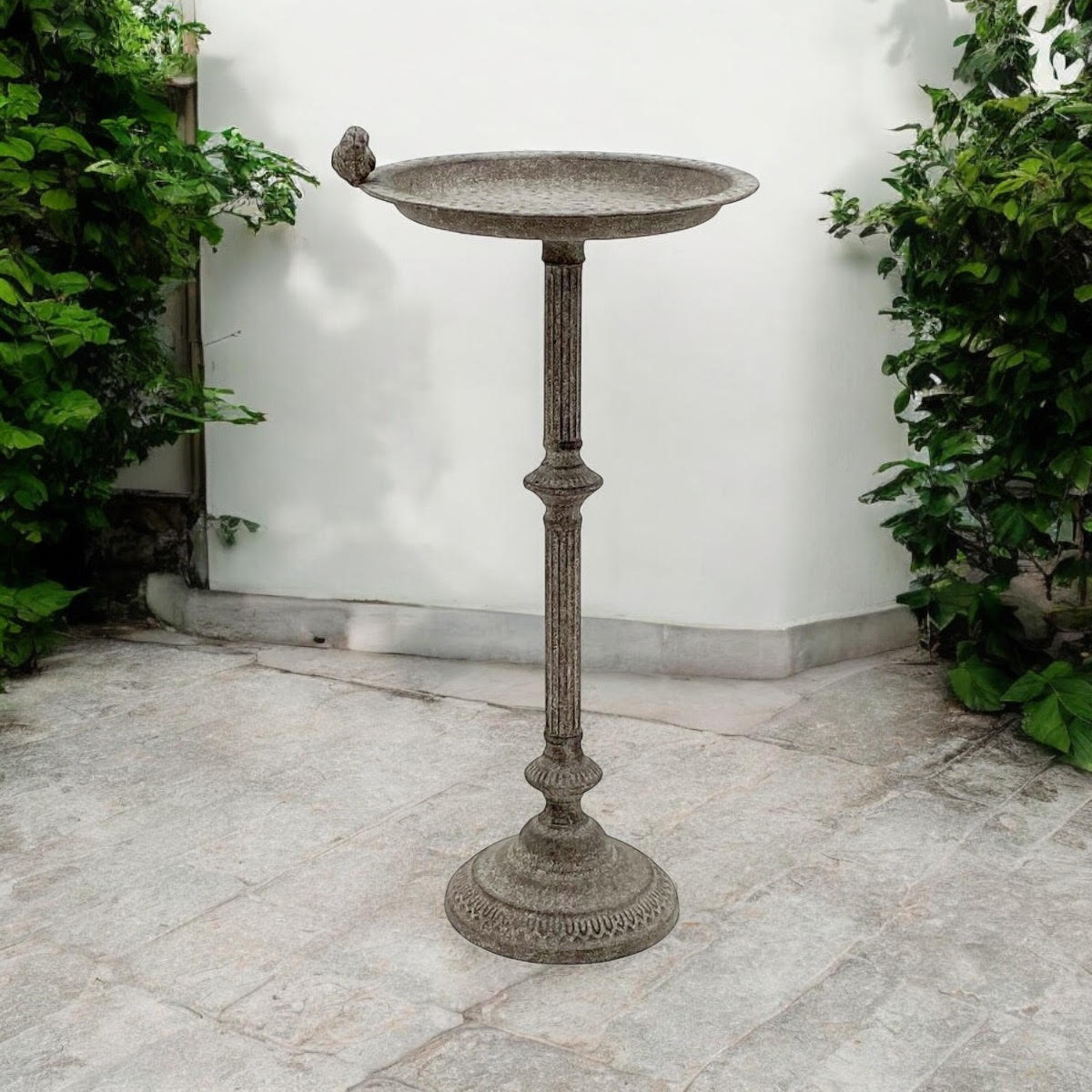 Freestanding Bird Bath. - Stay-outdoors.co.uk