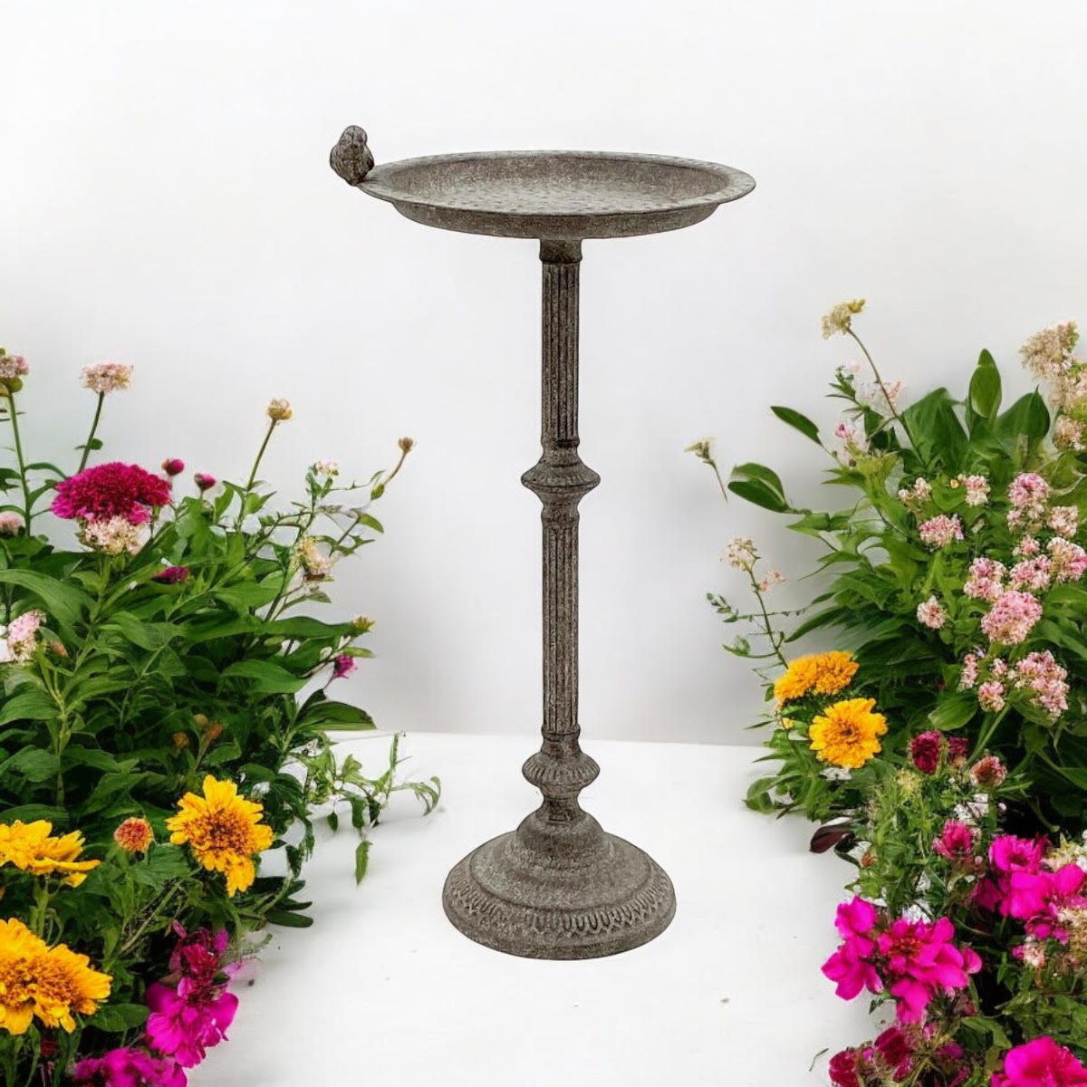 Freestanding Bird Bath. - Stay-outdoors.co.uk
