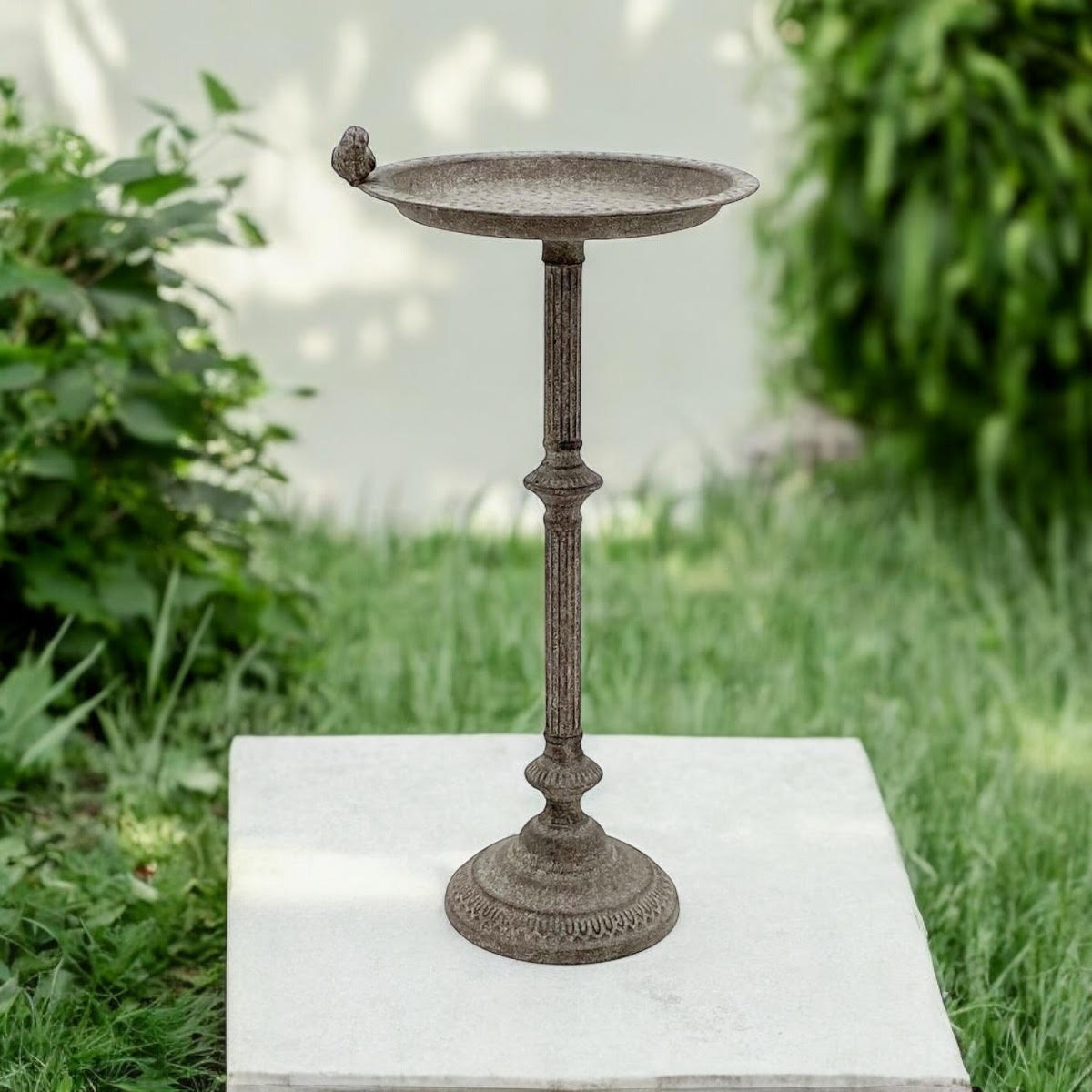 Freestanding Bird Bath. - Stay-outdoors.co.uk